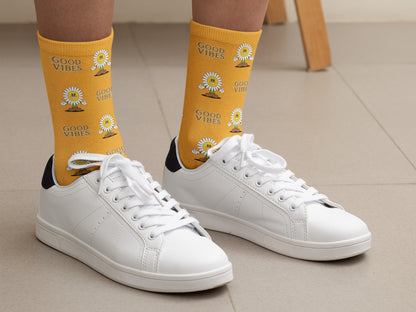 Good Vibes Daffodil Flower Socks