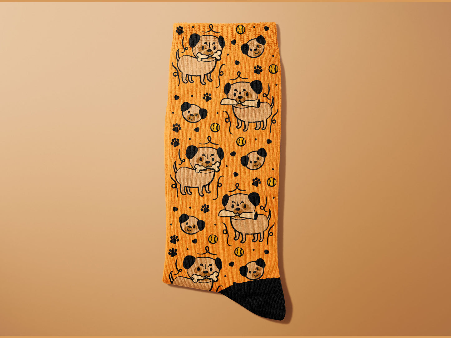 DOODLE PUG Socks